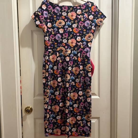 Beautiful CHIARA BONI DRESS - Picture 2 of 6